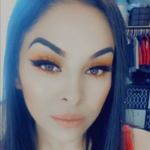 Meet your Posher, Marina